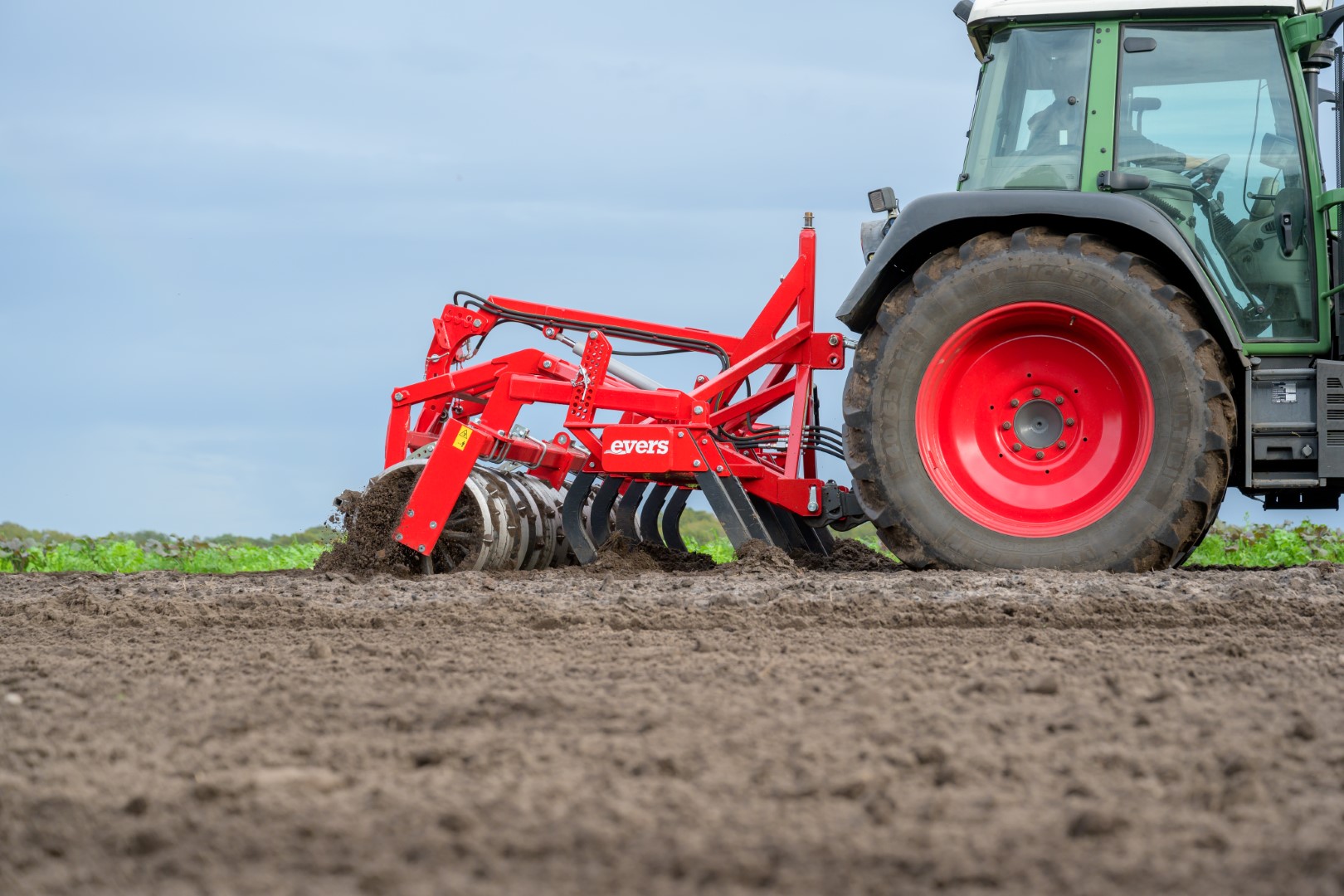Evers Mustang cultivator