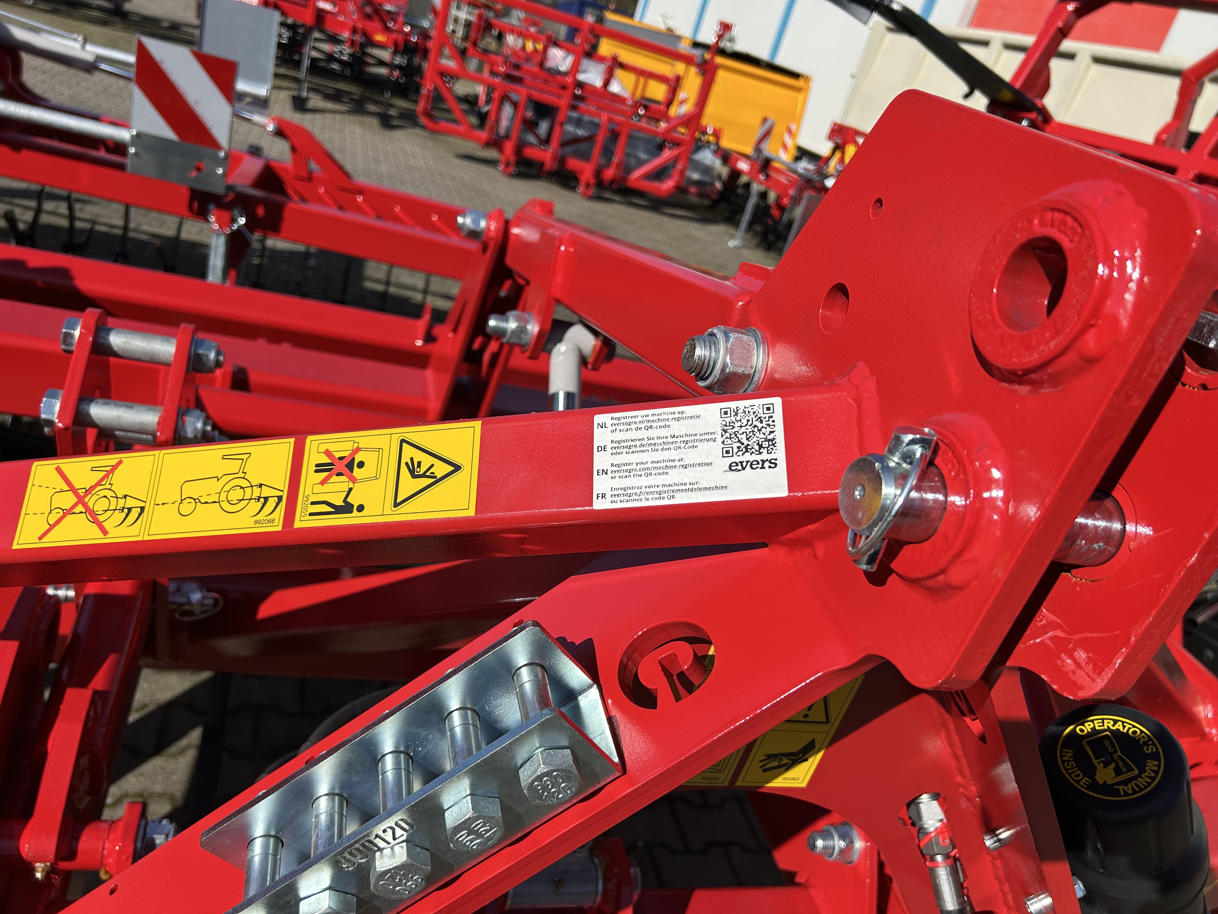 Registrierungsaufkleber auf einer Evers Maschine